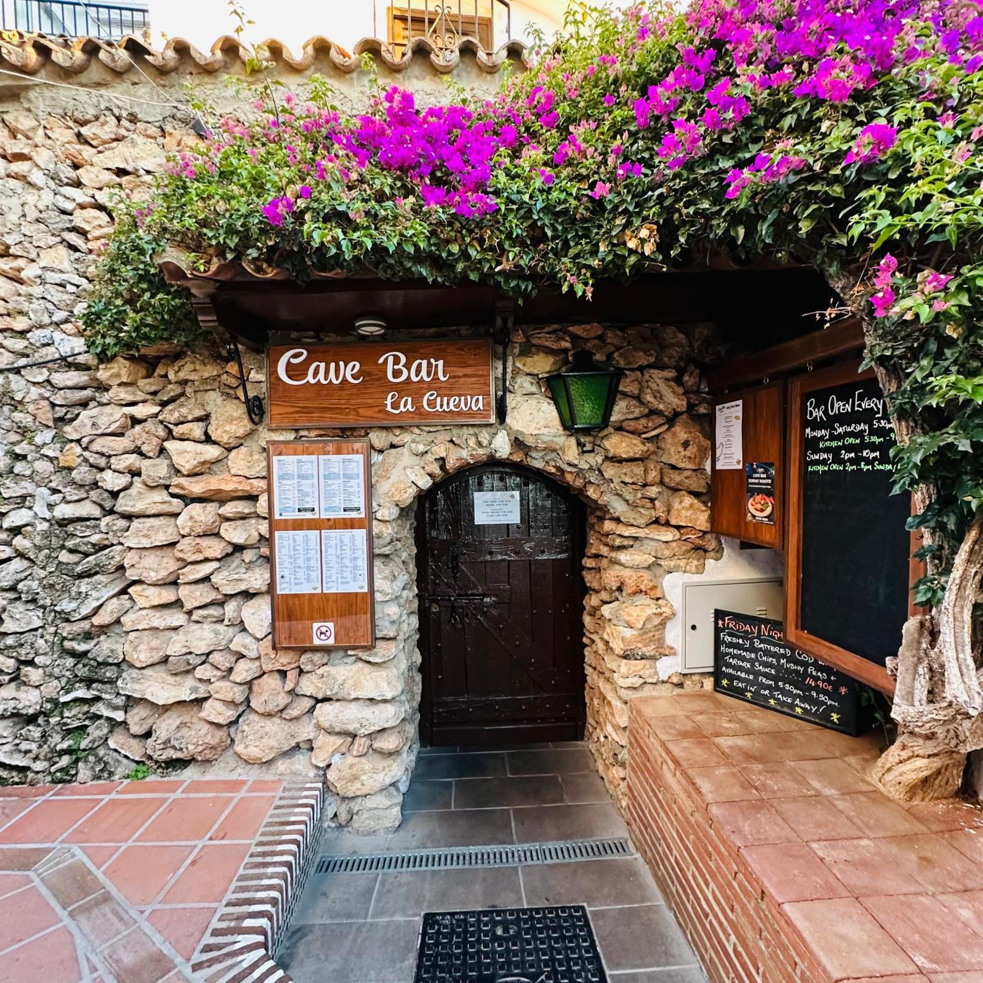 Right By The Pool Area In Capistrano Village! Нерха Екстериор снимка