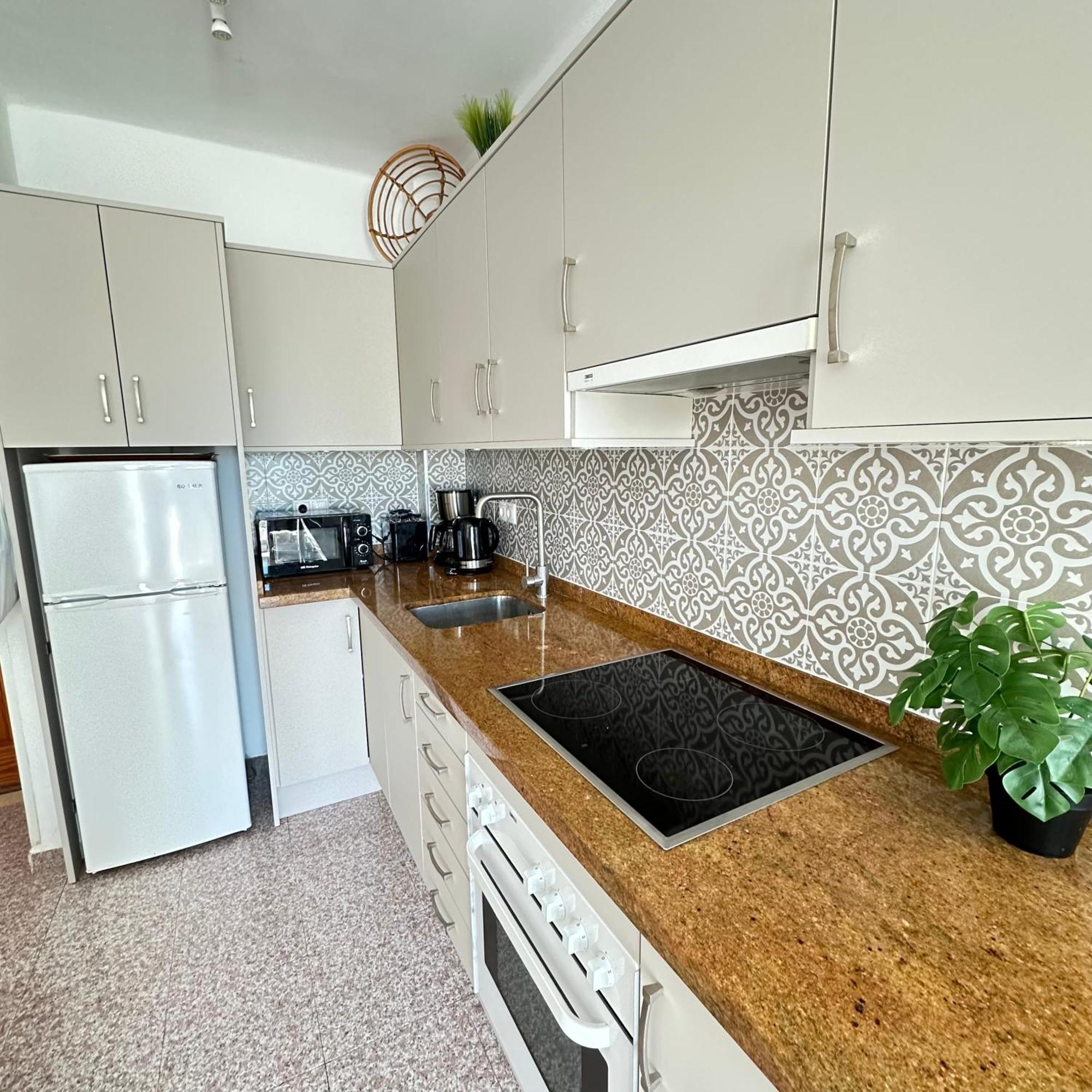 Right By The Pool Area In Capistrano Village! Нерха Екстериор снимка